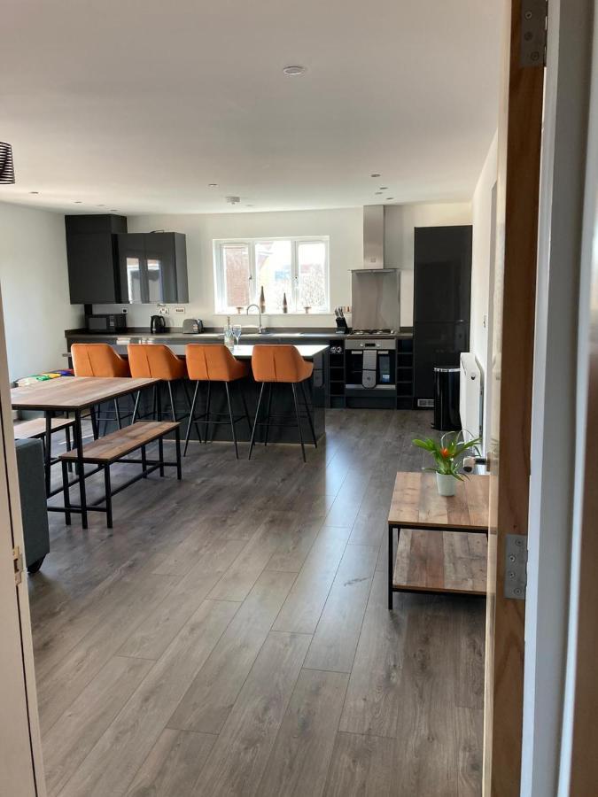 Spacious Newly Built Apartment Rhos On Sea, Colwyn Bay Zewnętrze zdjęcie