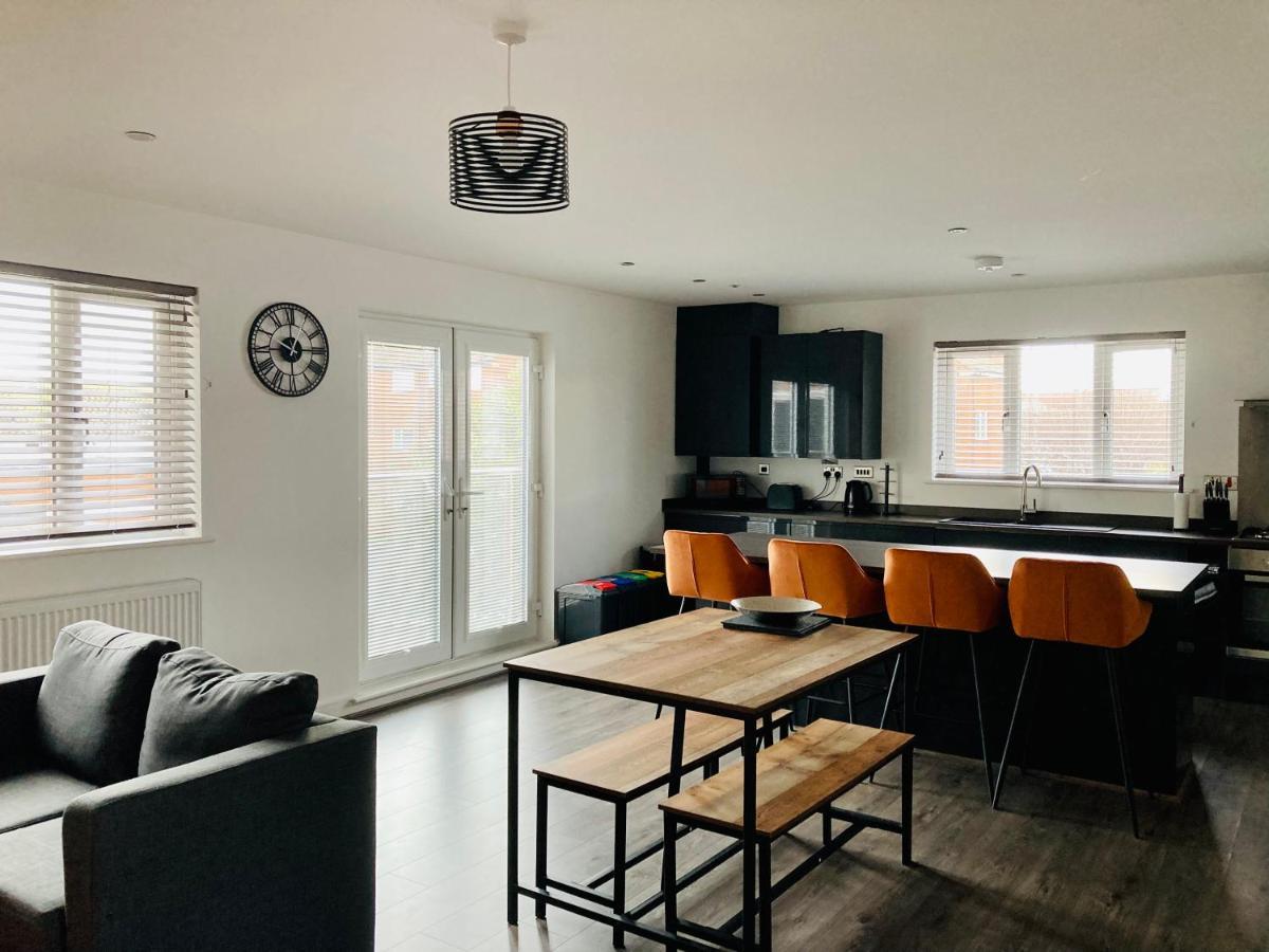 Spacious Newly Built Apartment Rhos On Sea, Colwyn Bay Zewnętrze zdjęcie